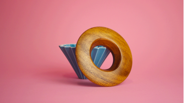 Socle en bois pour dripper porte filtre origami
